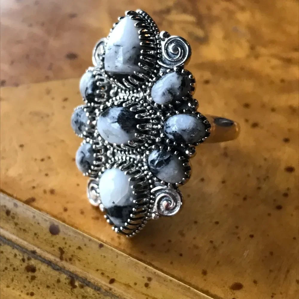 White Buffalo Sterling Silver Statement Ring Size 8